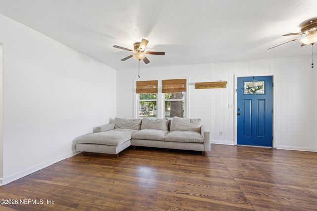 2253 HOME PARK Circle E, Jacksonville, FL 32207