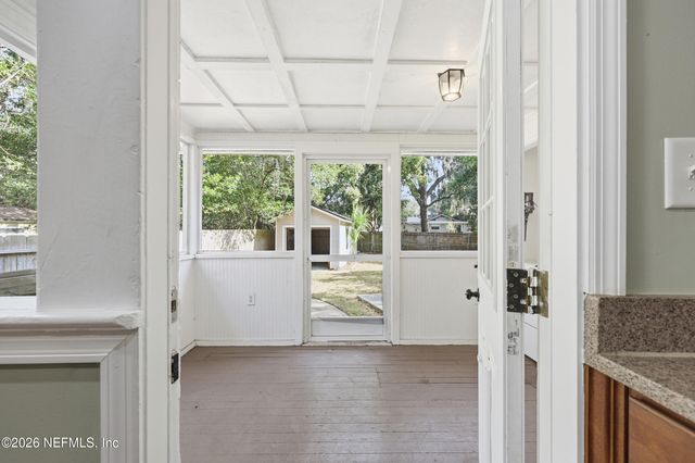 2253 HOME PARK Circle E, Jacksonville, FL 32207