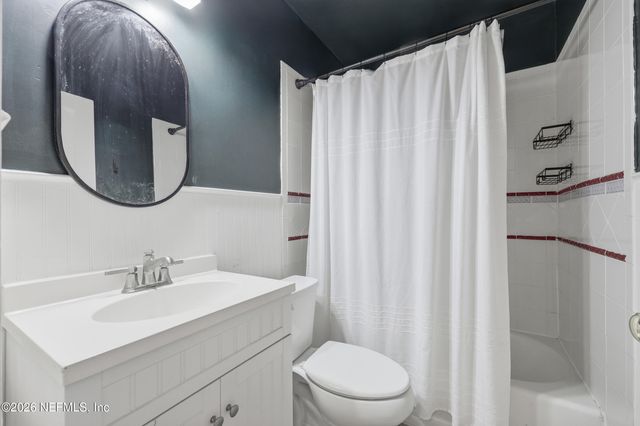 2253 HOME PARK Circle E, Jacksonville, FL 32207