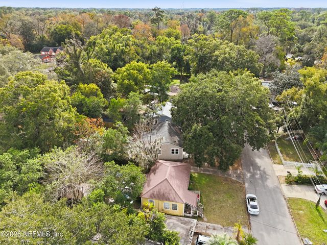 2253 HOME PARK Circle E, Jacksonville, FL 32207