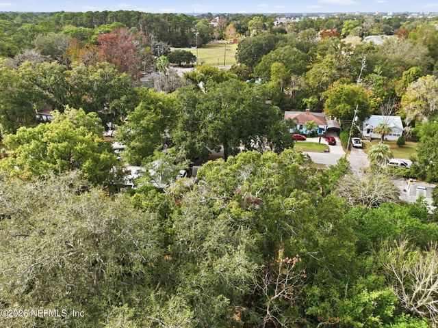 2253 HOME PARK Circle E, Jacksonville, FL 32207