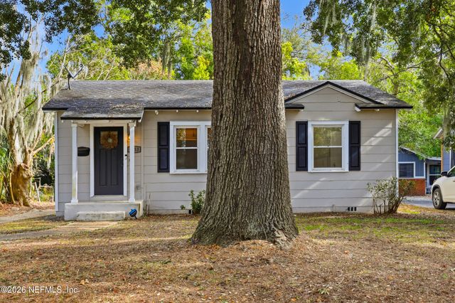 2253 HOME PARK Circle E, Jacksonville, FL 32207