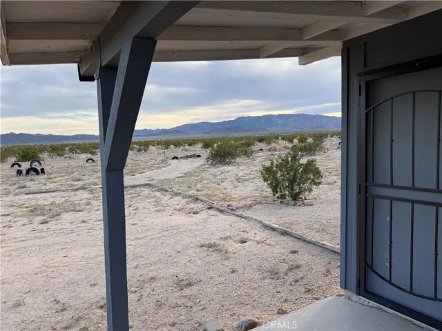 81374 El Paseo, 29 Palms, CA 92277