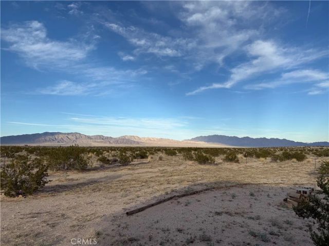 81374 El Paseo, 29 Palms, CA 92277