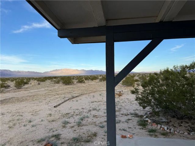81374 El Paseo, 29 Palms, CA 92277