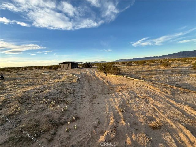 81374 El Paseo, 29 Palms, CA 92277