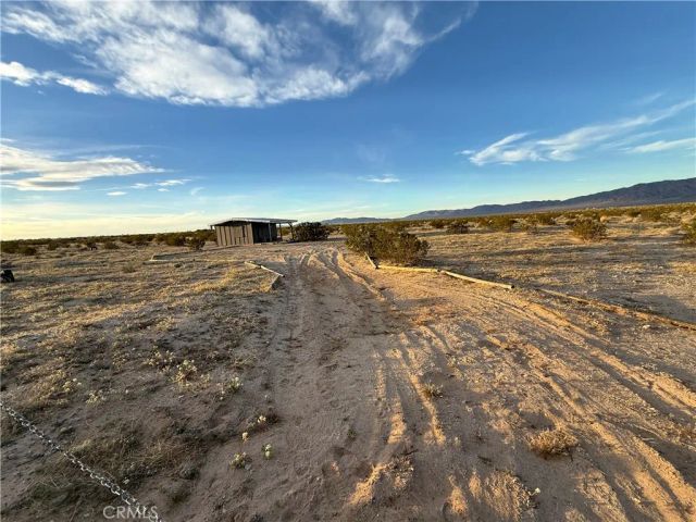 81374 El Paseo, 29 Palms, CA 92277