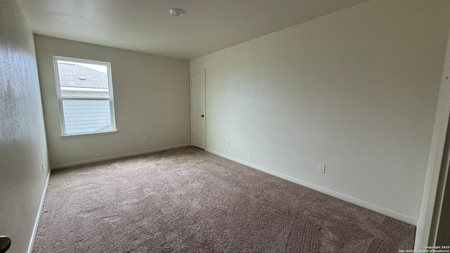 3146 Gilbert Garden, Converse, TX 78109