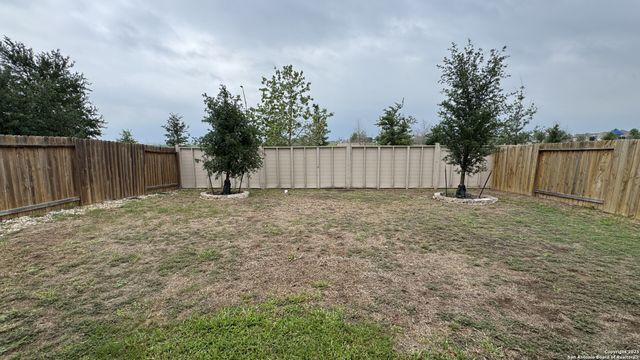 3146 Gilbert Garden, Converse, TX 78109