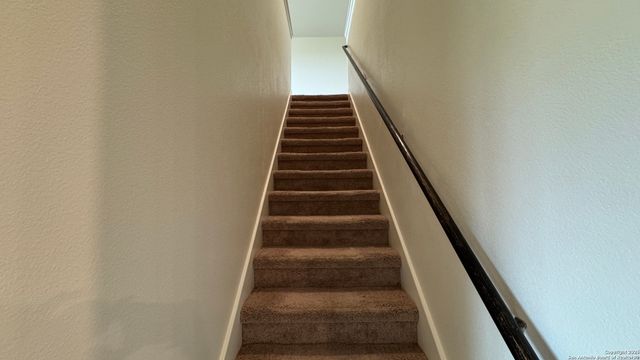 3146 Gilbert Garden, Converse, TX 78109