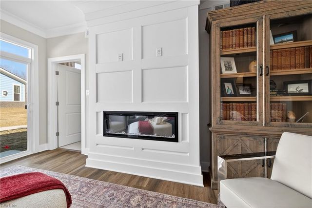 1006 Gadsby LN, Williamsburg, VA 23185