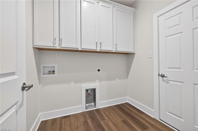 1006 Gadsby LN, Williamsburg, VA 23185