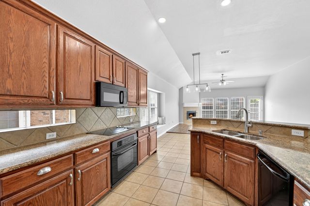 2169 Hunt Club Trail, Frisco, TX 75033