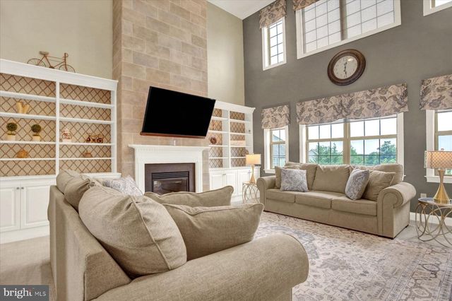 745 GRANDON WAY, Mechanicsburg, PA 17050