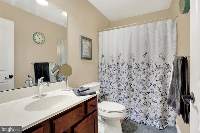 745 GRANDON WAY, Mechanicsburg, PA 17050