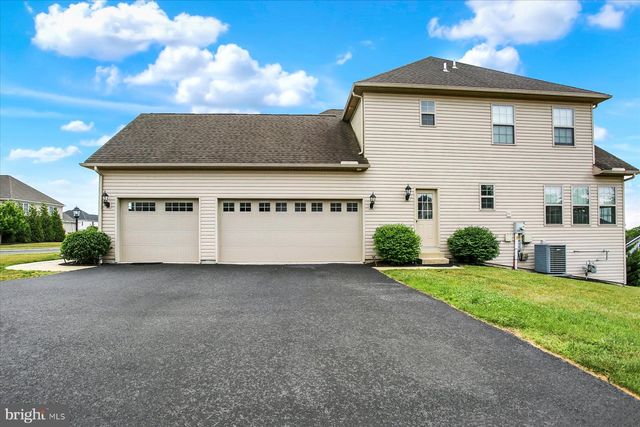 745 GRANDON WAY, Mechanicsburg, PA 17050