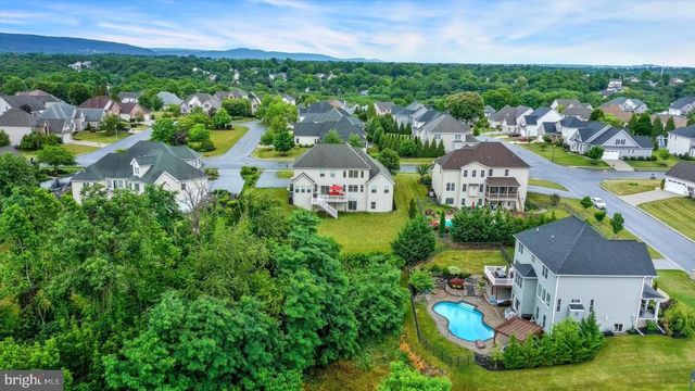 745 GRANDON WAY, Mechanicsburg, PA 17050