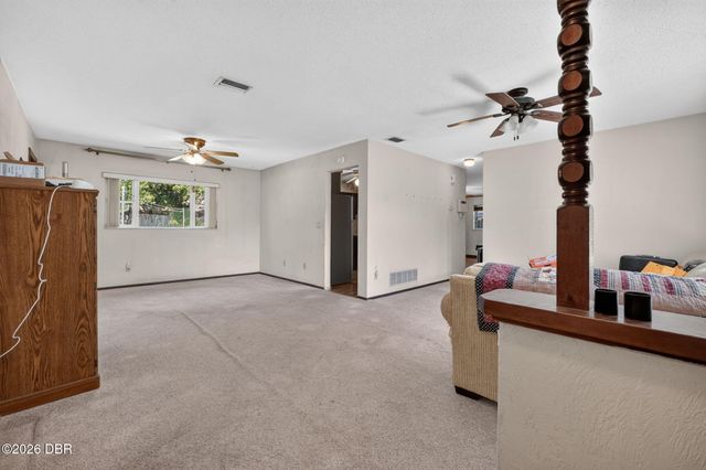 51 Mayfield Circle, Ormond Beach, FL 32174