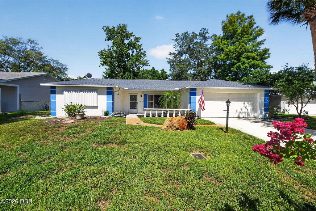 51 Mayfield Circle, Ormond Beach, FL 32174