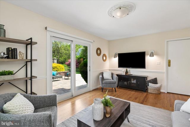4543 ALTON PL NW, Washington, DC 20016