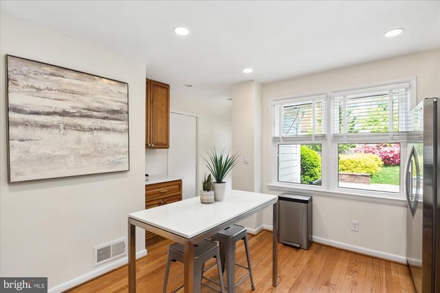 4543 ALTON PL NW, Washington, DC 20016