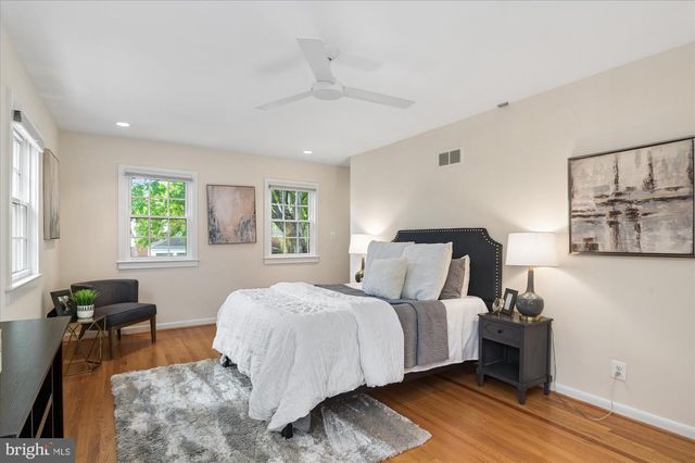 4543 ALTON PL NW, Washington, DC 20016