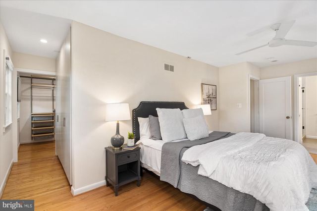 4543 ALTON PL NW, Washington, DC 20016
