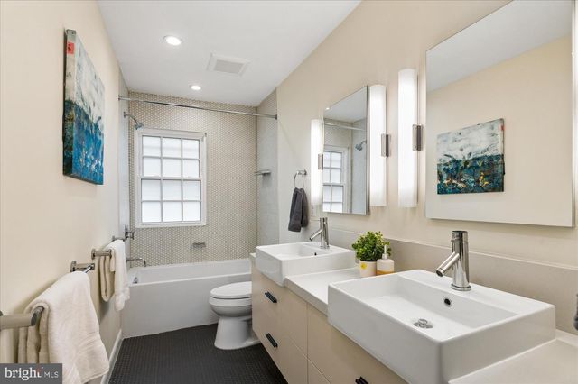 4543 ALTON PL NW, Washington, DC 20016