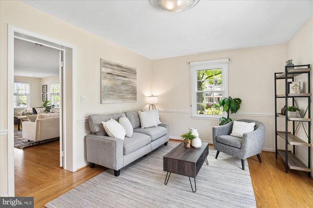 4543 ALTON PL NW, Washington, DC 20016