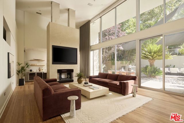 3369 Fryman Place, Studio City, CA 91604