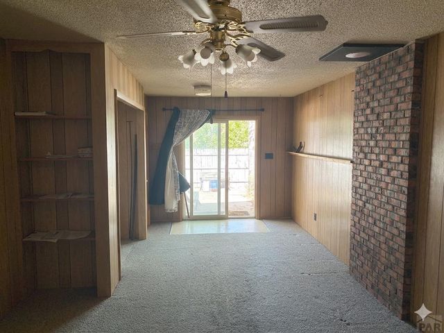 824 W 7th St, Walsenburg, CO 81089