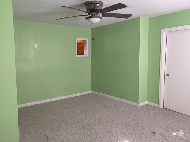 824 W 7th St, Walsenburg, CO 81089