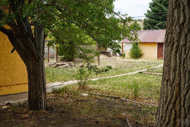 824 W 7th St, Walsenburg, CO 81089