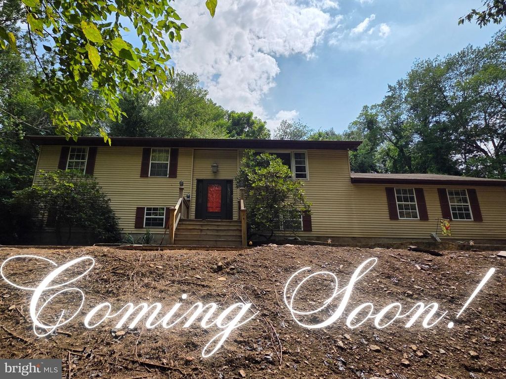 2126 CARROLLTON RD, Westminster, MD 21157