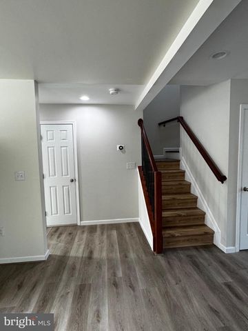 1920 OLD POST TER, Woodbridge, VA 22191