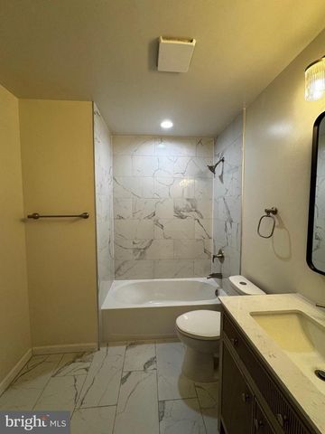 1920 OLD POST TER, Woodbridge, VA 22191