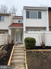 1920 OLD POST TER, Woodbridge, VA 22191