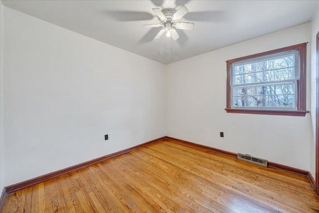 8793 Dickerson Mill RD, Moneta, VA 24121