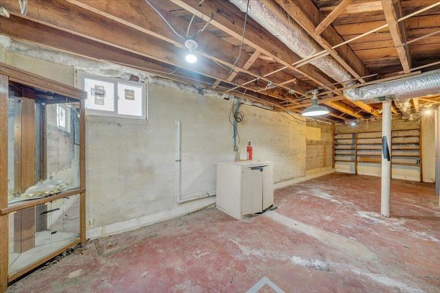 8793 Dickerson Mill RD, Moneta, VA 24121