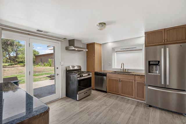 915 N Gabaldon Road, Belen, NM 87002