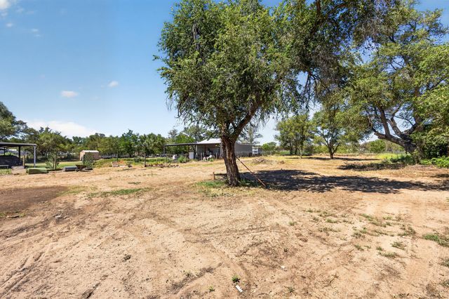 915 N Gabaldon Road, Belen, NM 87002