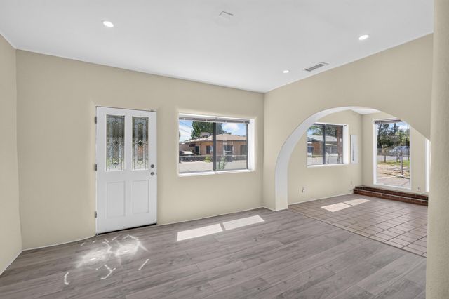 915 N Gabaldon Road, Belen, NM 87002