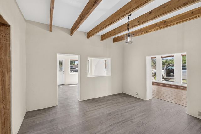915 N Gabaldon Road, Belen, NM 87002