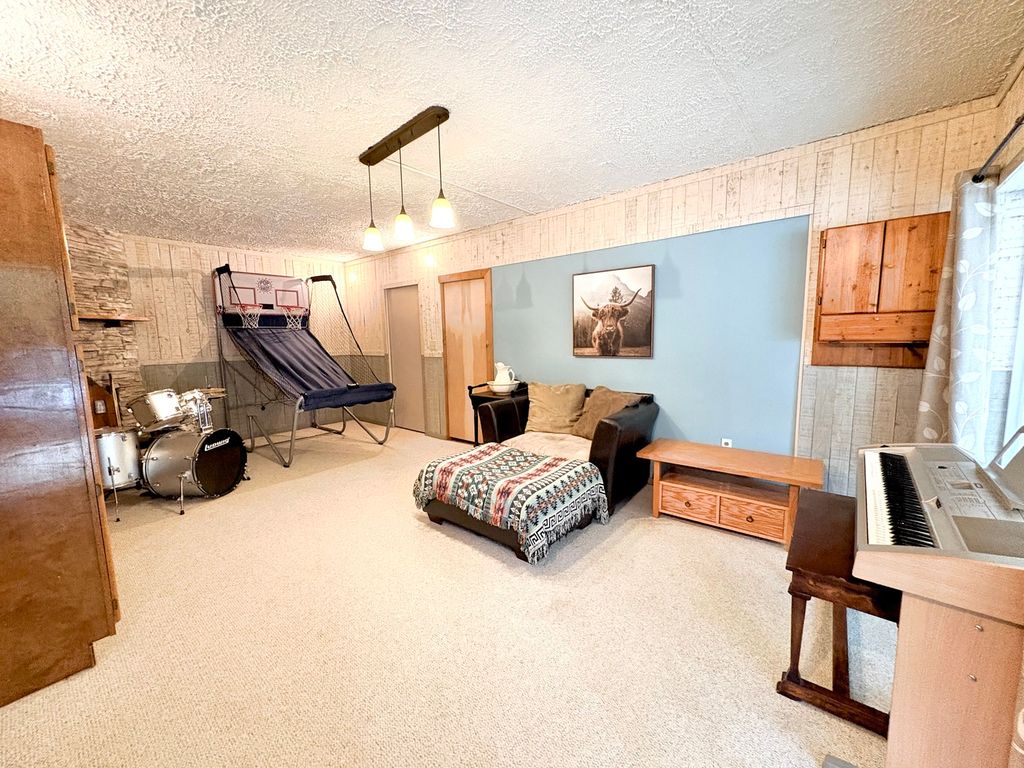 Image 37 of property listing at 1335 Schwartz Road, Centralia, IL 62801