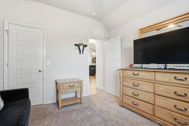 2621 W Tucson Court, Broken Arrow, OK 74011