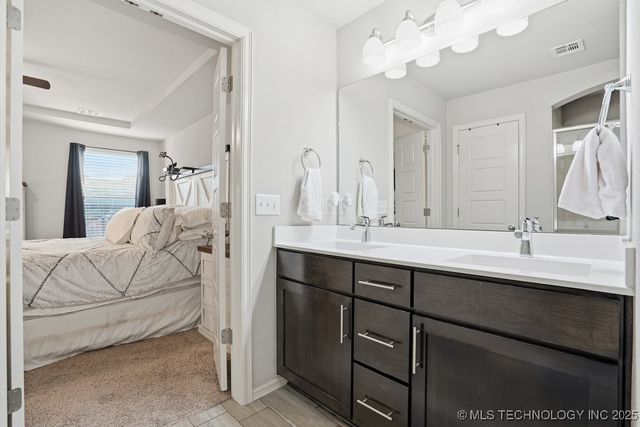 2621 W Tucson Court, Broken Arrow, OK 74011