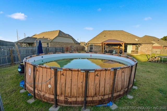 2621 W Tucson Court, Broken Arrow, OK 74011