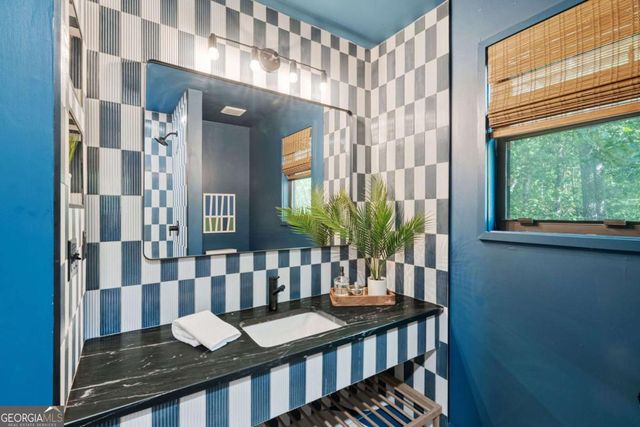 4201 Charleston Trail SE, Smyrna, GA 30080