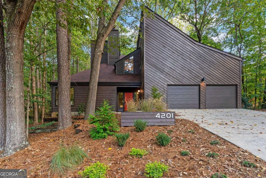 4201 Charleston Trail SE, Smyrna, GA 30080