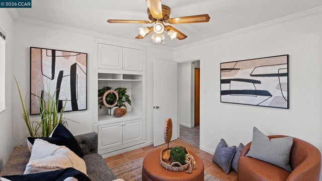 5515 Pennsylvania Blvd, Concord, CA 94521